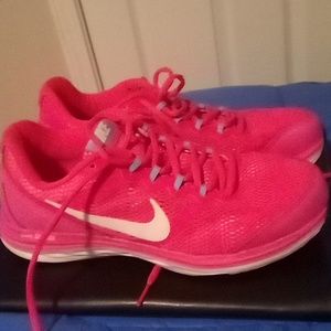 Fit to be a queen shoes